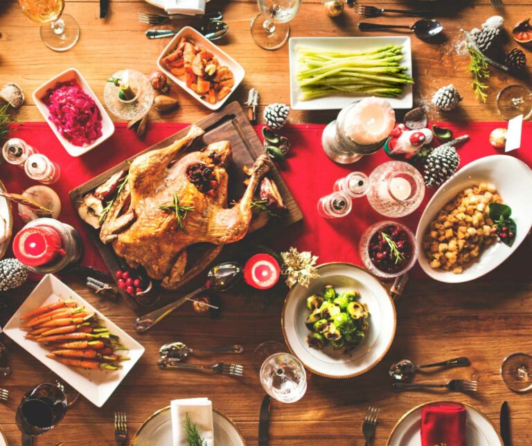 Avoiding Holiday Weight Gain - 9 Effective Tactics family meal